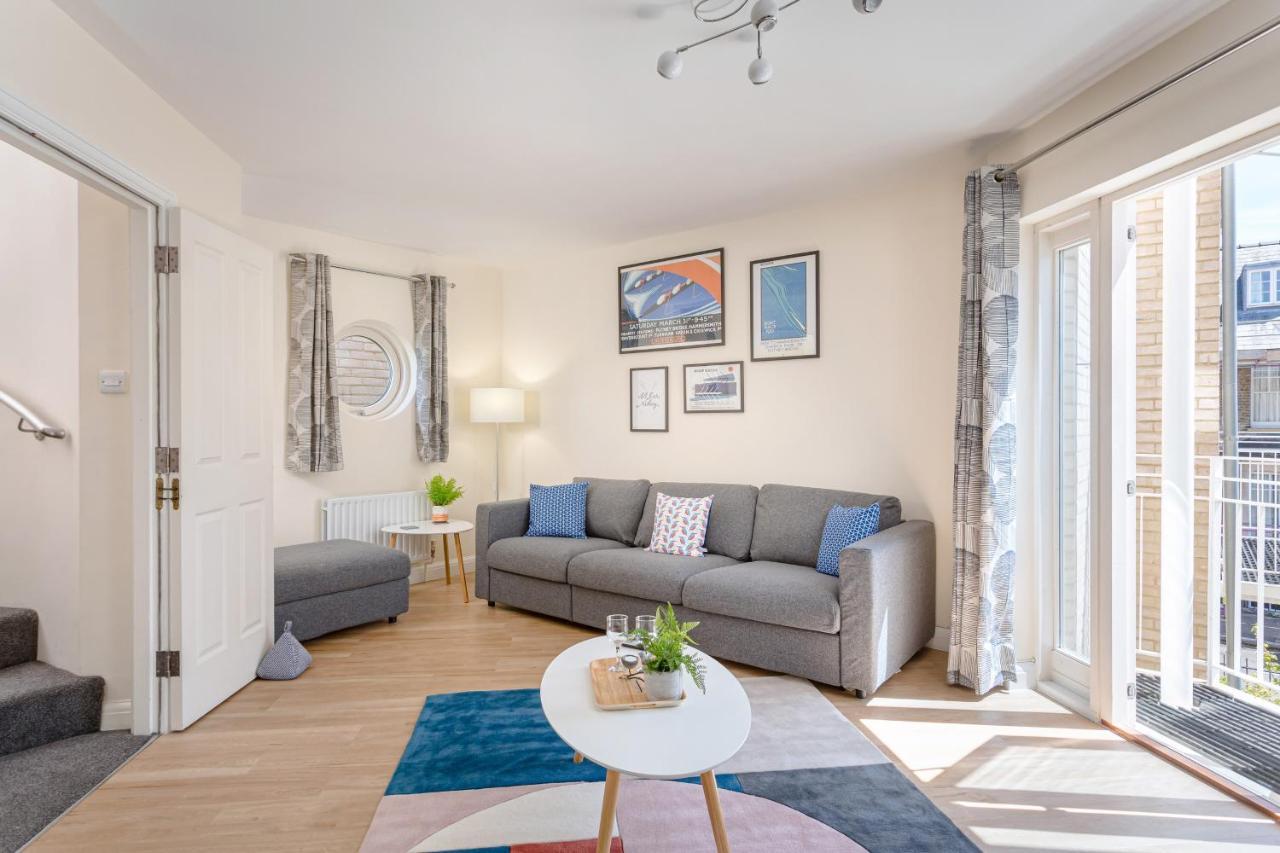 2 Bedroom City Centre Townhouse - With Parking CBG Екстериор снимка